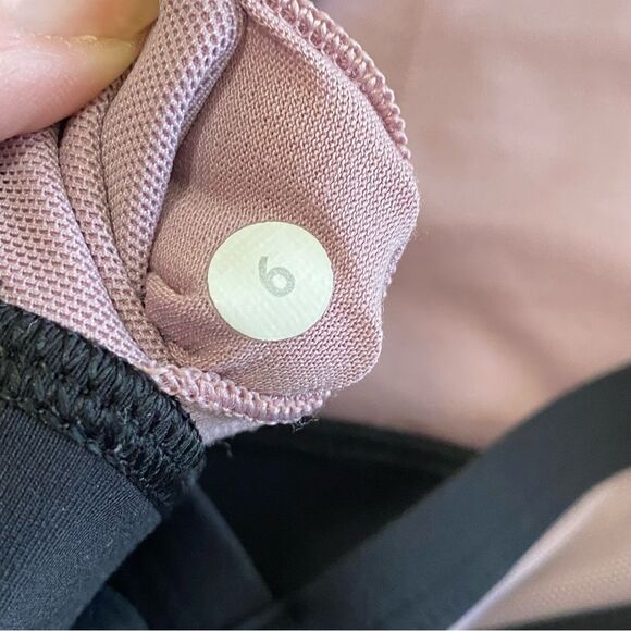 LULULEMON RISE AND RUN SPORTS BRA - Picture 7 of 8